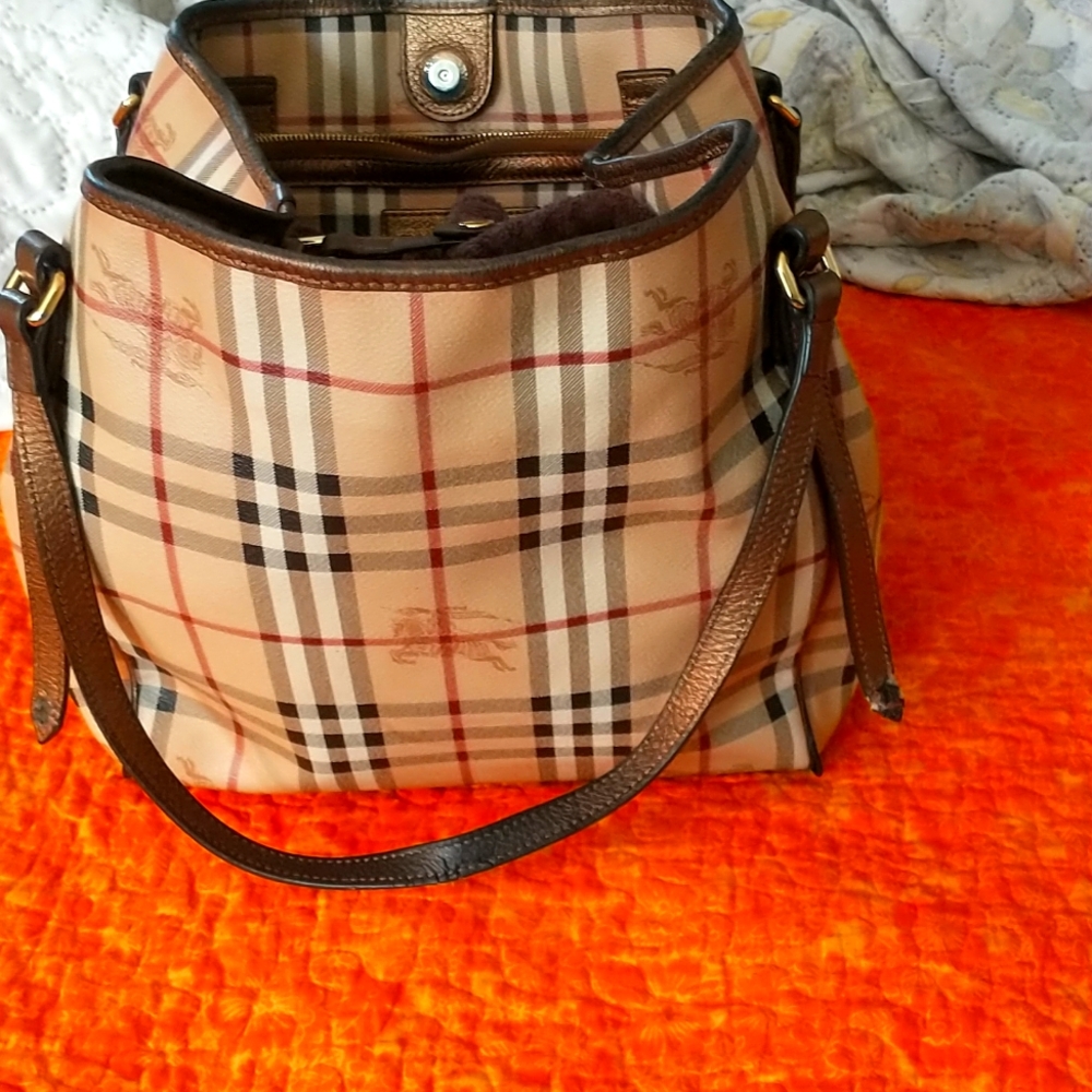 Authentic Burberry Vintage Tote Bag!